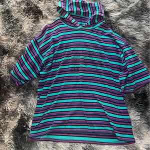 Vintage ‘Genuine Designs’ Short Sleeve Pull-Over Hoodie